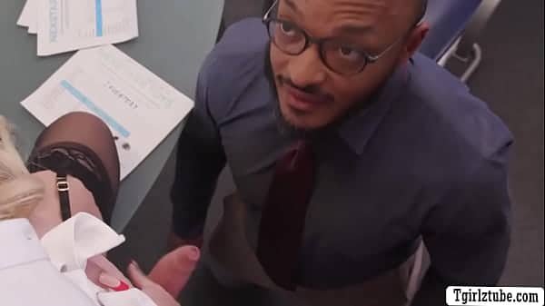 Black dude suck TS boss shemeat and fuck her ass