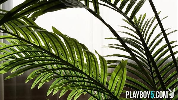 Luscious Asian teen model Kelly Lu shows her petite flexible body