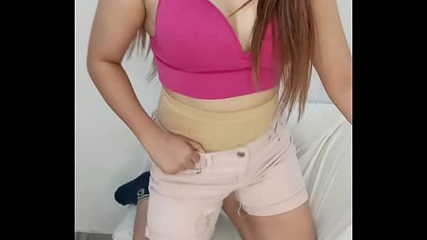 Pakistani Hot girl sexy figure